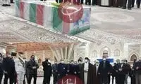 حضور پیکر دانشمند ایرانی در حرم امام