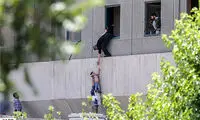 کودکی که در حمله تروریستی مجلس، جهانی شد