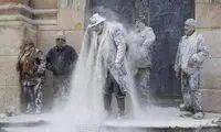 نبرد عجيب‌ بين متاهل‌ و مجردها +تصاویر