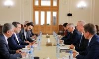 عراقچی: پنجره دیپلماسی کماکان باز است