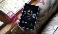 تصویری از تبلت 6 اینچی آمازون
