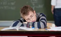 دانش آموزان به چند ساعت خواب نیاز دارند؟
