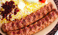 طرز تهیه کباب کوبیده؛ راز نریختن از سیخ