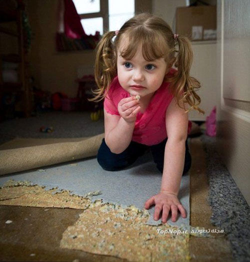 دختری که فرش می‌خورد! +عکس