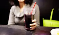 بعد از خوردن نوشابه چه اتفاقاتی در بدن می‌افتد؟