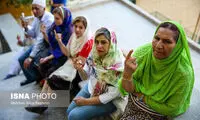 گردهمایی سالانه زرتشتیان در زیارتگاه پیرسبز