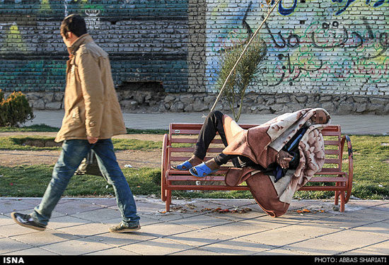 تصاویر دردناک از زندگی‌ کارتنی ایرانی ها