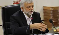 مهدی آیتی: روحانی، فقط ژست دارد و کیش شخصیت