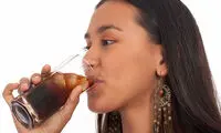 واکنش بدن یک ساعت پس از نوشیدن نوشابه