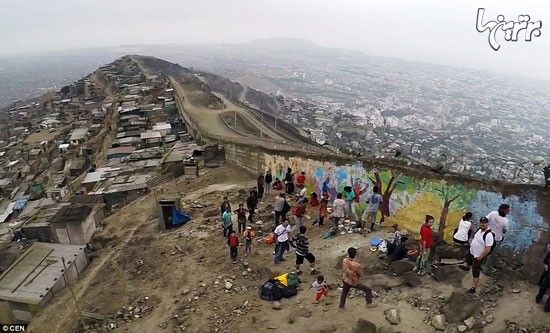 دیواری که ثروتمندان را از فقرا جدا می کند