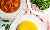 طرز تهیه خورشت هویج با مرغ و آلو، مرحله‌به‌مرحله