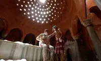 آغاز کار دلاک‌ها با ماسک