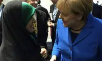 عکس: خوش‌و‌بش ابتکار و مرکل در پاریس