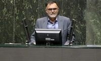 نماینده مجلس: بانک‌ها به یک غده سرطانی تبدیل شده‌اند