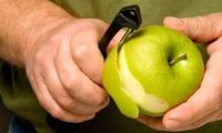 چه زمانی میوه بخوریم تا فایده داشته باشد؟